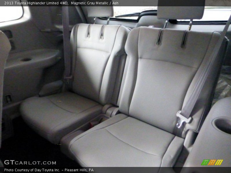 Magnetic Gray Metallic / Ash 2013 Toyota Highlander Limited 4WD