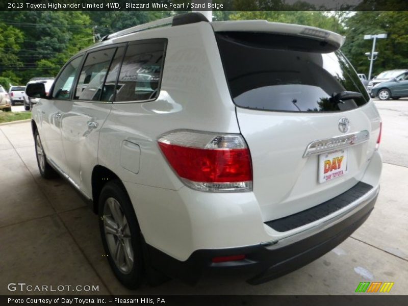 Blizzard White Pearl / Sand Beige 2013 Toyota Highlander Limited 4WD