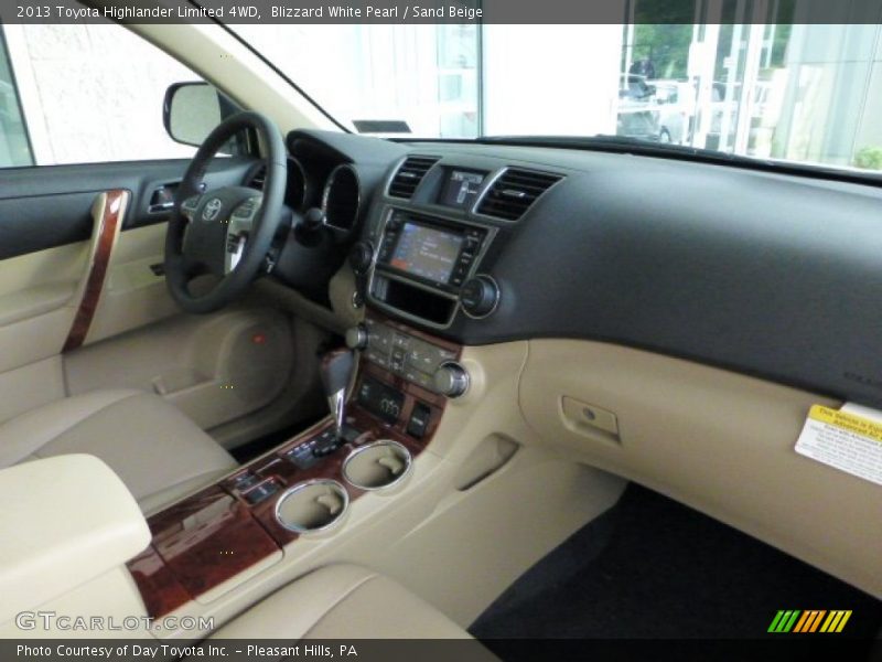 Blizzard White Pearl / Sand Beige 2013 Toyota Highlander Limited 4WD
