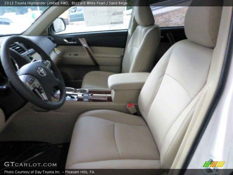 Blizzard White Pearl / Sand Beige 2013 Toyota Highlander Limited 4WD