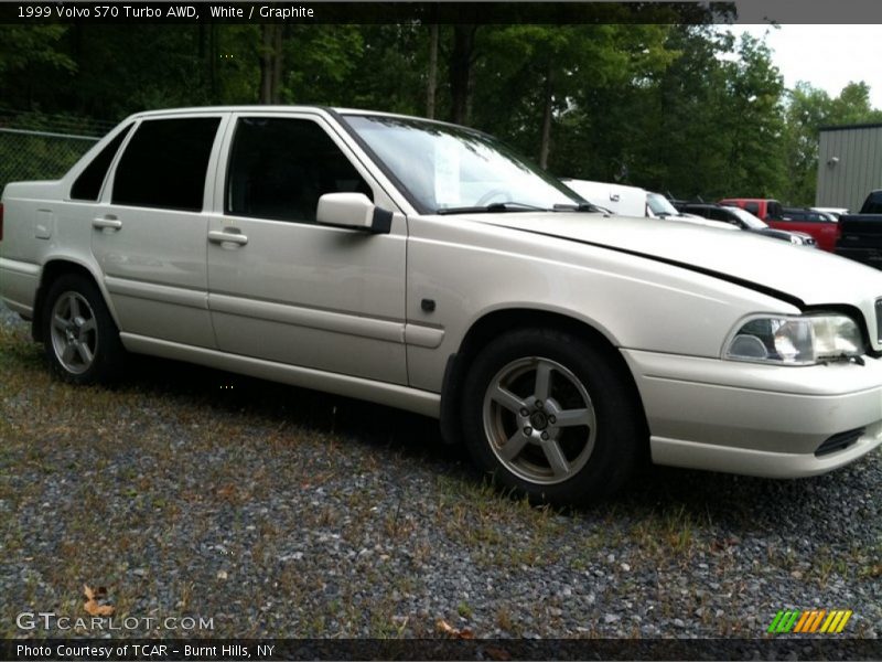White / Graphite 1999 Volvo S70 Turbo AWD