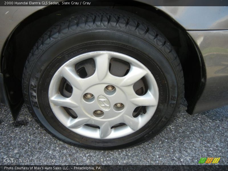 Slate Gray / Gray 2000 Hyundai Elantra GLS Sedan