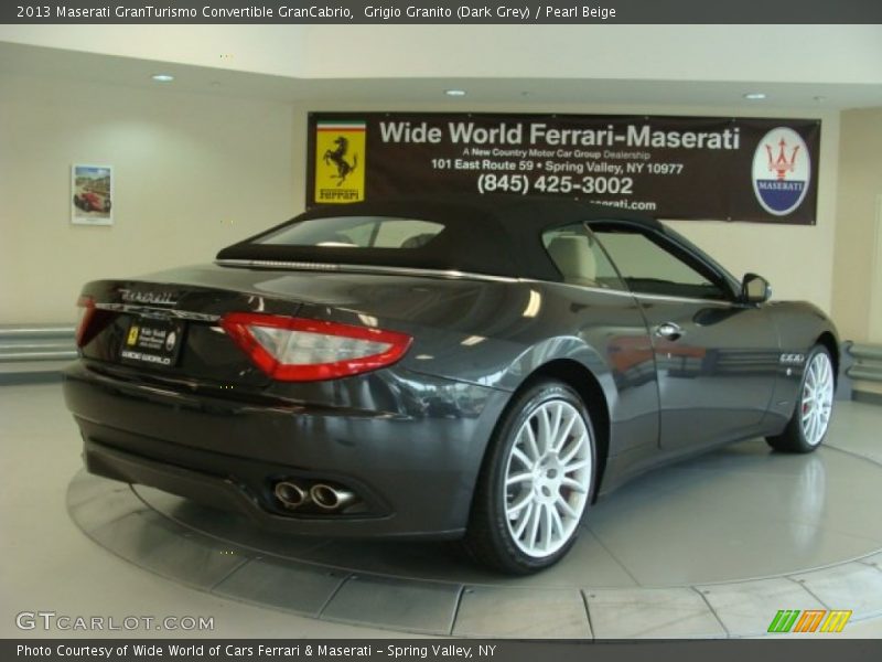 Grigio Granito (Dark Grey) / Pearl Beige 2013 Maserati GranTurismo Convertible GranCabrio