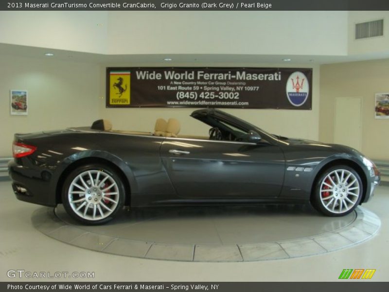 Grigio Granito (Dark Grey) / Pearl Beige 2013 Maserati GranTurismo Convertible GranCabrio