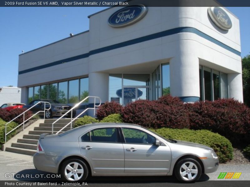 Vapor Silver Metallic / Charcoal Black 2009 Ford Fusion SE V6 AWD