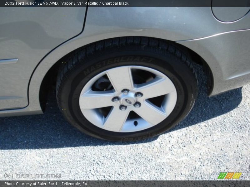 Vapor Silver Metallic / Charcoal Black 2009 Ford Fusion SE V6 AWD