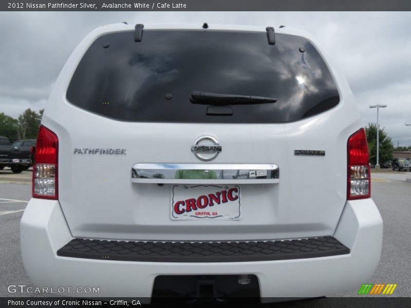 Avalanche White / Cafe Latte 2012 Nissan Pathfinder Silver