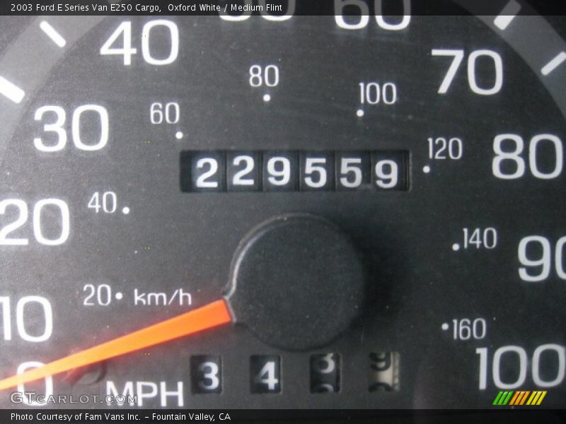 Oxford White / Medium Flint 2003 Ford E Series Van E250 Cargo