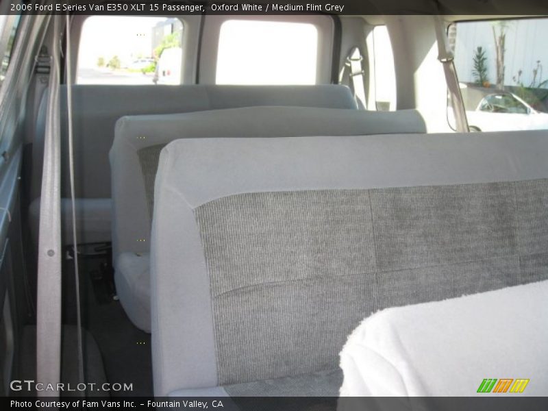 Oxford White / Medium Flint Grey 2006 Ford E Series Van E350 XLT 15 Passenger