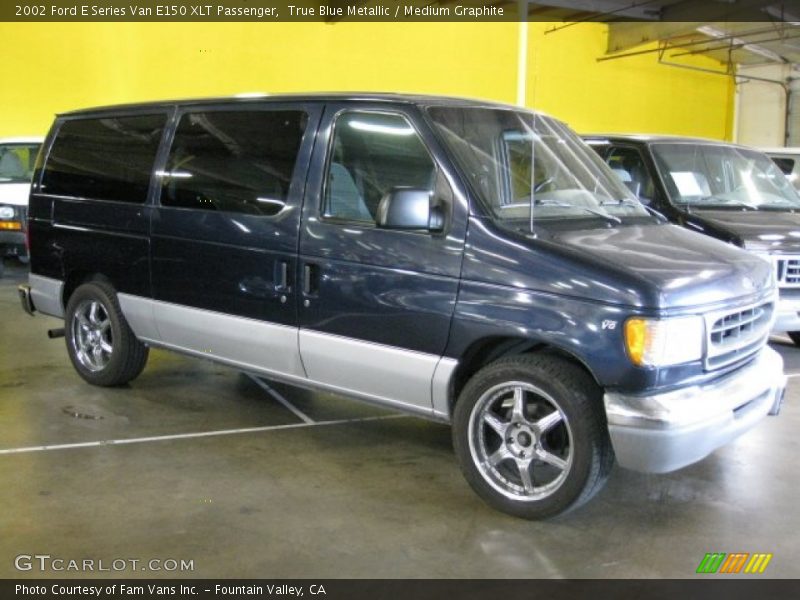 True Blue Metallic / Medium Graphite 2002 Ford E Series Van E150 XLT Passenger