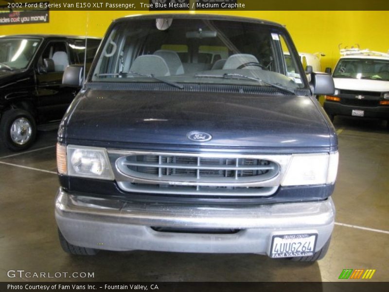 True Blue Metallic / Medium Graphite 2002 Ford E Series Van E150 XLT Passenger
