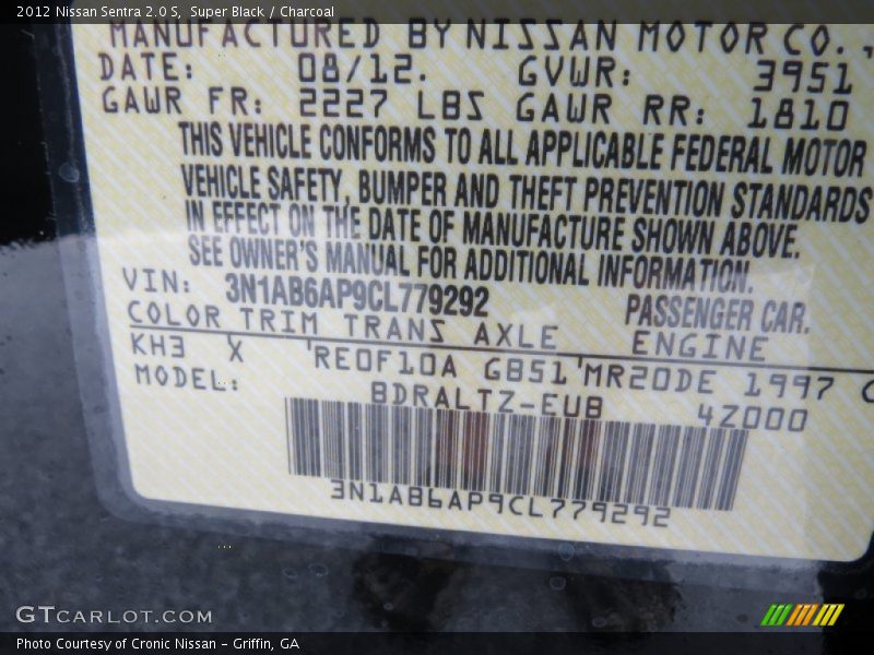 Super Black / Charcoal 2012 Nissan Sentra 2.0 S