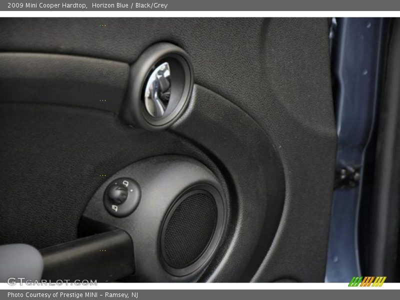 Horizon Blue / Black/Grey 2009 Mini Cooper Hardtop