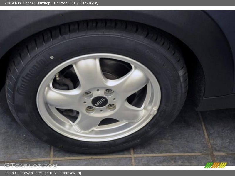Horizon Blue / Black/Grey 2009 Mini Cooper Hardtop