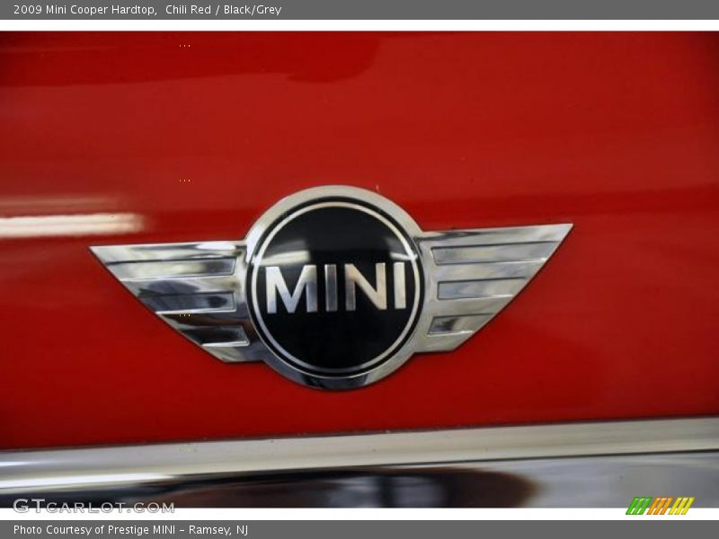 Chili Red / Black/Grey 2009 Mini Cooper Hardtop
