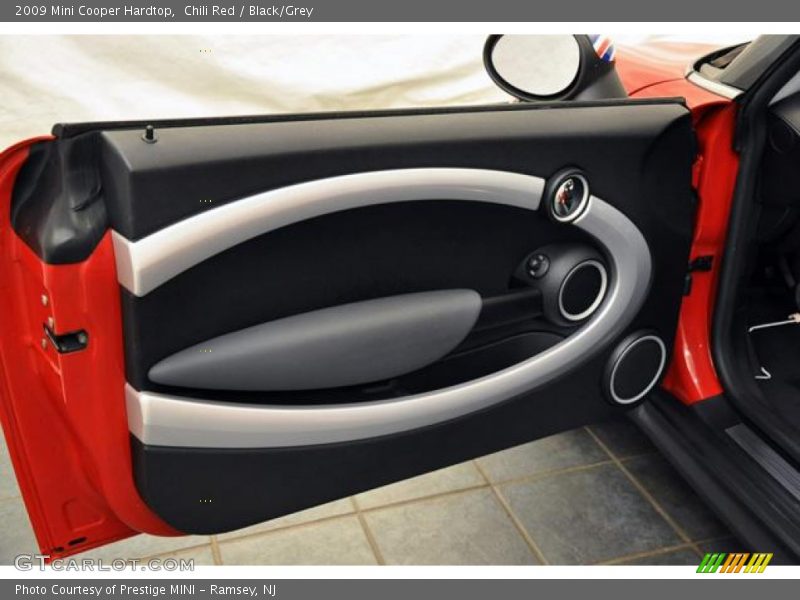 Chili Red / Black/Grey 2009 Mini Cooper Hardtop