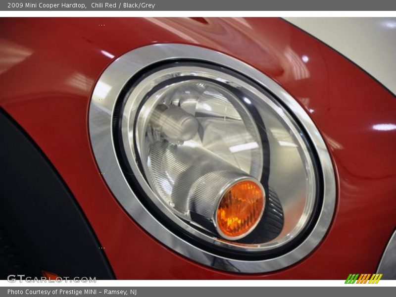 Chili Red / Black/Grey 2009 Mini Cooper Hardtop