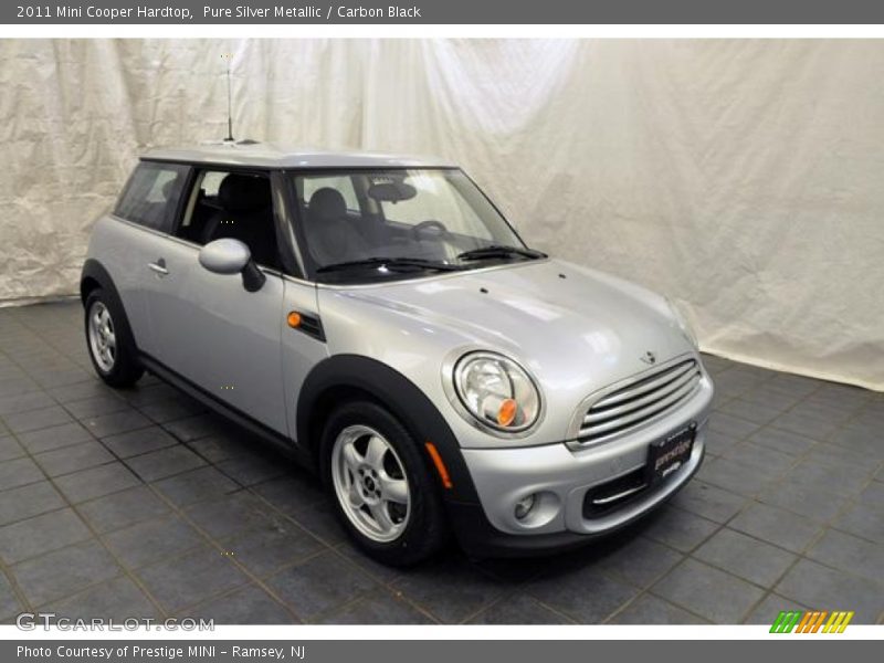 Pure Silver Metallic / Carbon Black 2011 Mini Cooper Hardtop