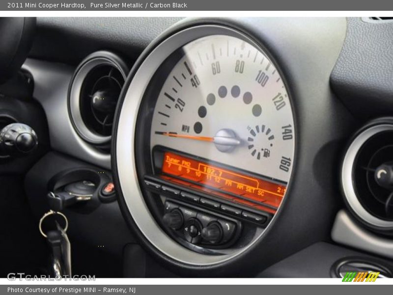 Pure Silver Metallic / Carbon Black 2011 Mini Cooper Hardtop
