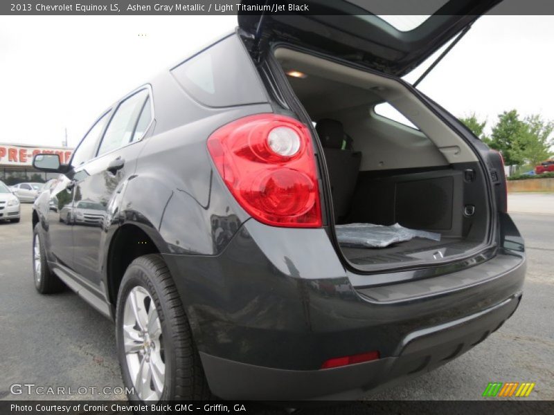Ashen Gray Metallic / Light Titanium/Jet Black 2013 Chevrolet Equinox LS