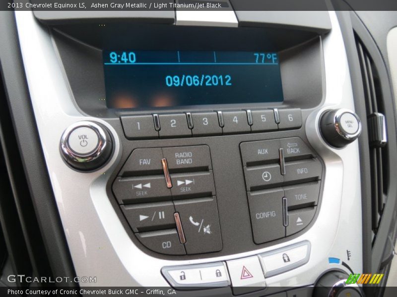 Ashen Gray Metallic / Light Titanium/Jet Black 2013 Chevrolet Equinox LS