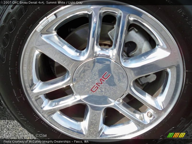 Summit White / Light Gray 2007 GMC Envoy Denali 4x4