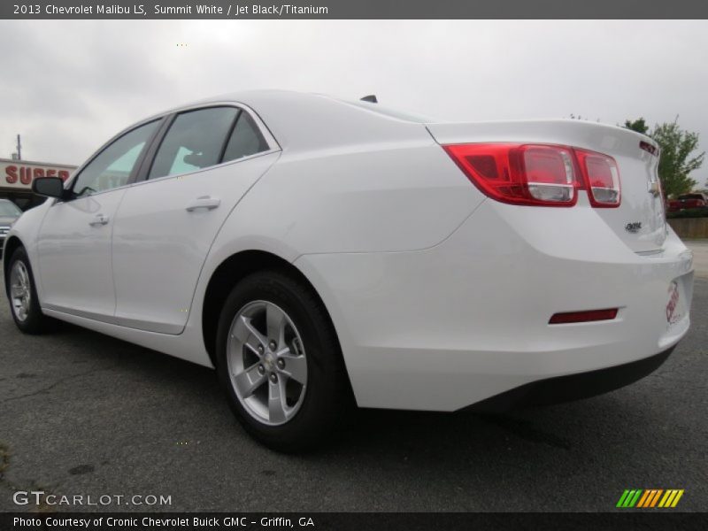 Summit White / Jet Black/Titanium 2013 Chevrolet Malibu LS