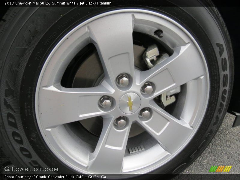 Summit White / Jet Black/Titanium 2013 Chevrolet Malibu LS