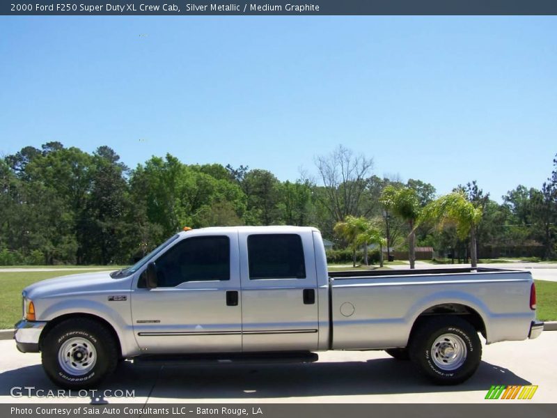 Silver Metallic / Medium Graphite 2000 Ford F250 Super Duty XL Crew Cab