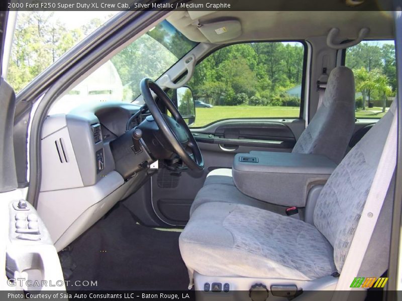 Silver Metallic / Medium Graphite 2000 Ford F250 Super Duty XL Crew Cab