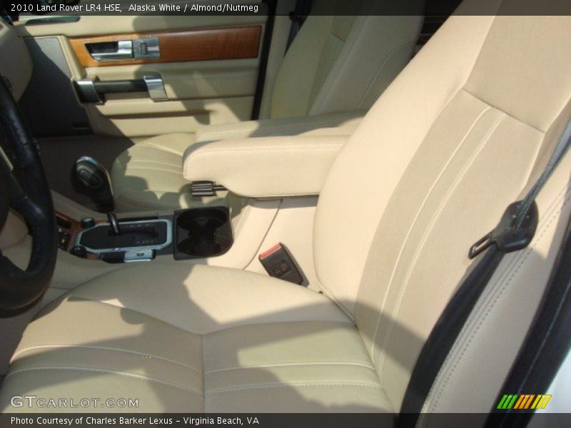 Alaska White / Almond/Nutmeg 2010 Land Rover LR4 HSE