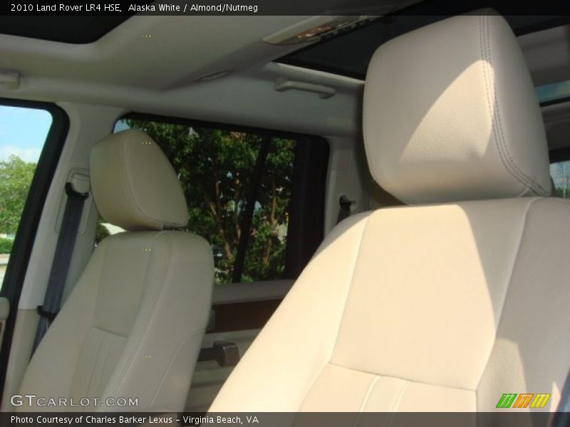 Alaska White / Almond/Nutmeg 2010 Land Rover LR4 HSE