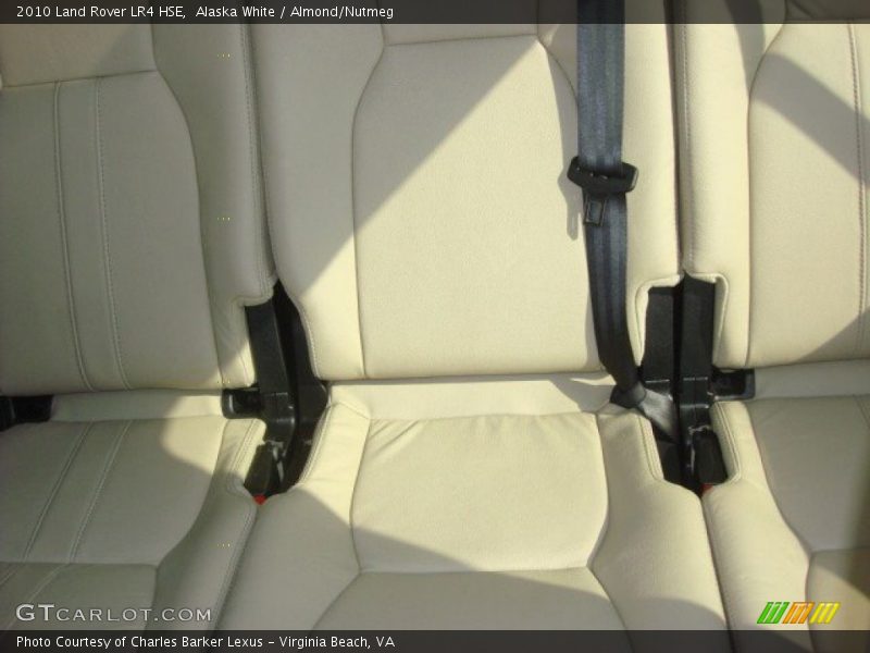 Alaska White / Almond/Nutmeg 2010 Land Rover LR4 HSE
