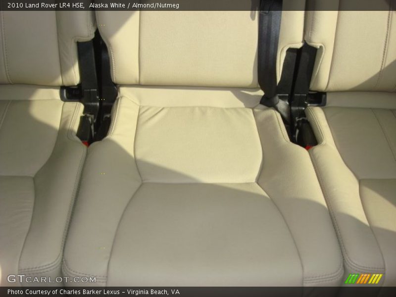 Alaska White / Almond/Nutmeg 2010 Land Rover LR4 HSE
