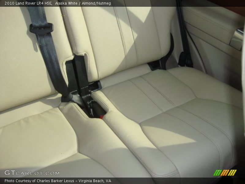 Alaska White / Almond/Nutmeg 2010 Land Rover LR4 HSE
