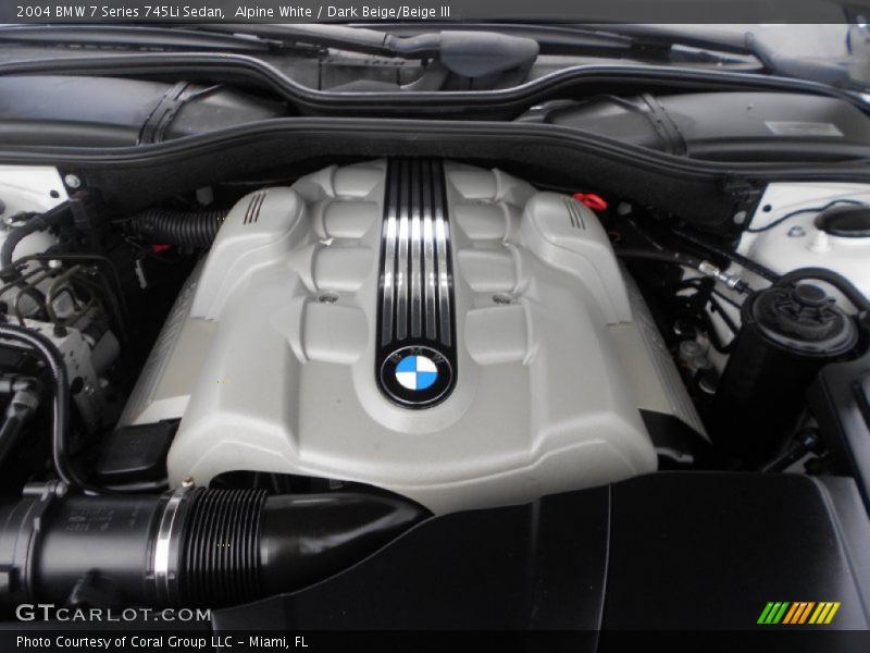 Alpine White / Dark Beige/Beige III 2004 BMW 7 Series 745Li Sedan