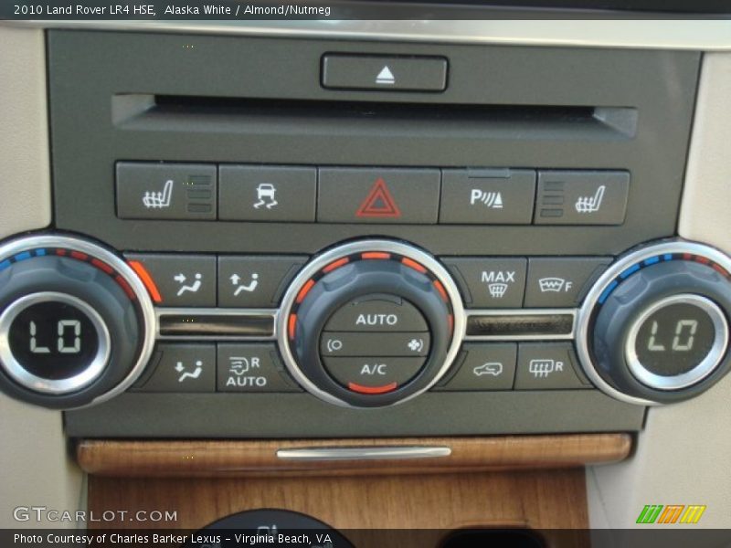 Alaska White / Almond/Nutmeg 2010 Land Rover LR4 HSE