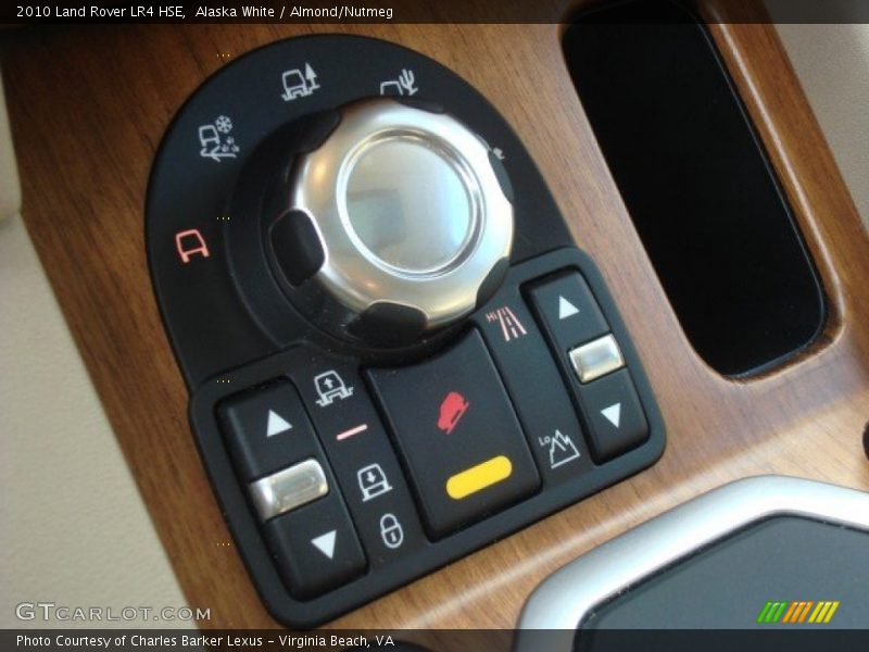 Alaska White / Almond/Nutmeg 2010 Land Rover LR4 HSE