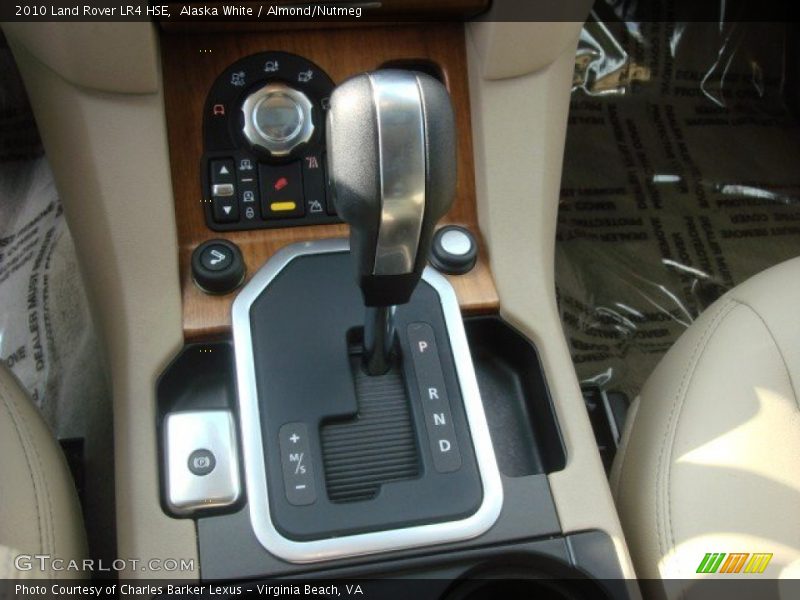 Alaska White / Almond/Nutmeg 2010 Land Rover LR4 HSE