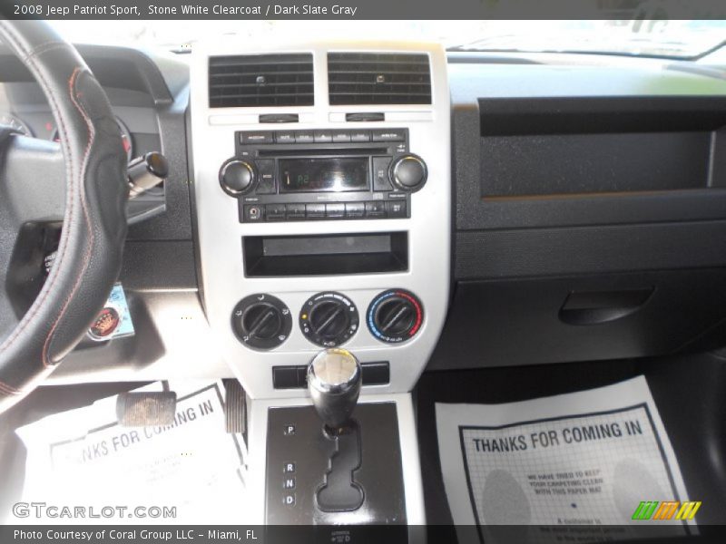 Stone White Clearcoat / Dark Slate Gray 2008 Jeep Patriot Sport