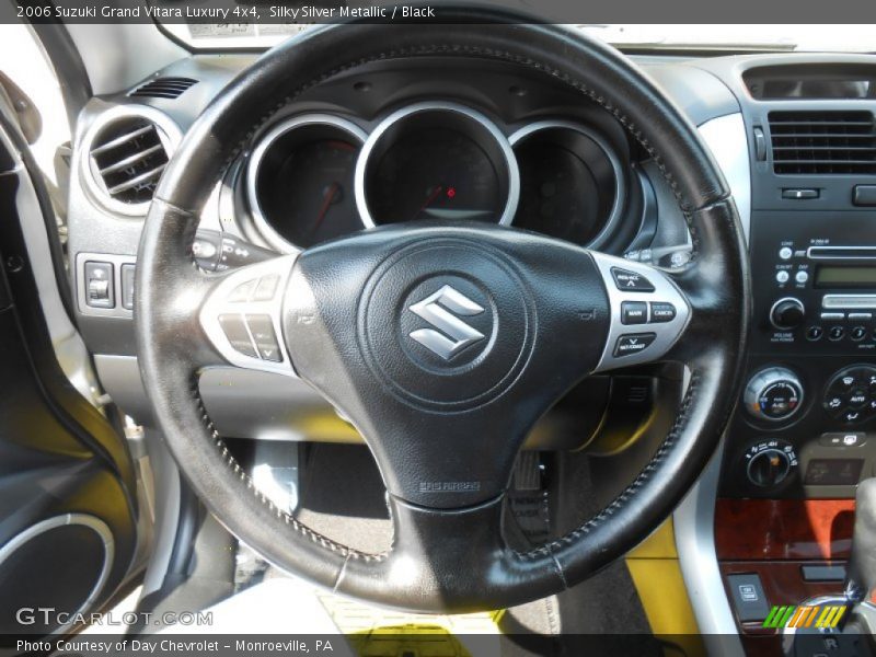 Silky Silver Metallic / Black 2006 Suzuki Grand Vitara Luxury 4x4