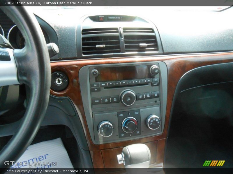Carbon Flash Metallic / Black 2009 Saturn Aura XR