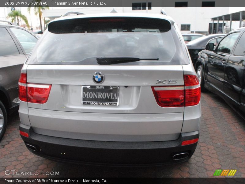 Titanium Silver Metallic / Black 2009 BMW X5 xDrive48i