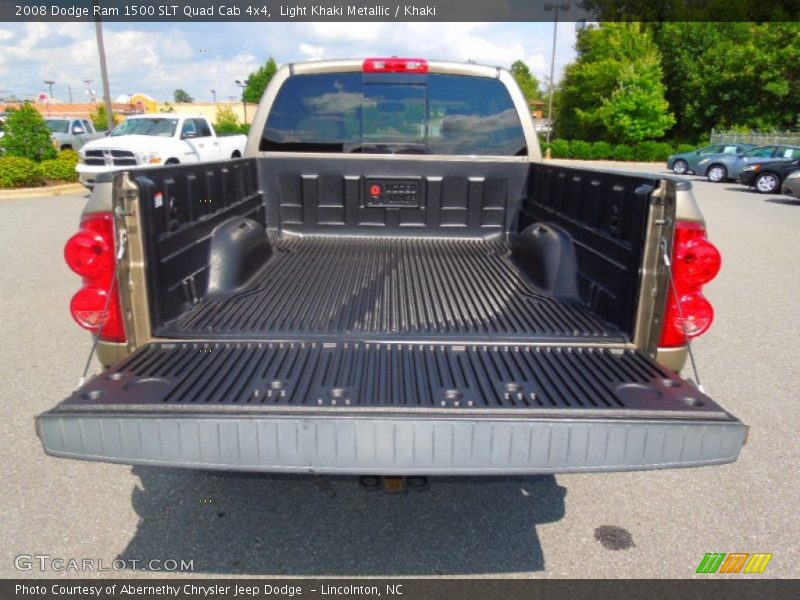 Light Khaki Metallic / Khaki 2008 Dodge Ram 1500 SLT Quad Cab 4x4
