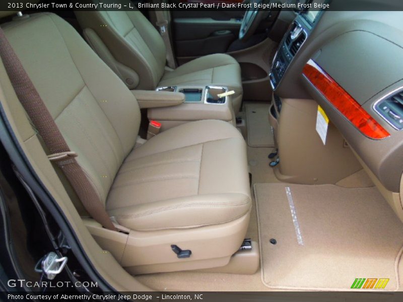 Brilliant Black Crystal Pearl / Dark Frost Beige/Medium Frost Beige 2013 Chrysler Town & Country Touring - L