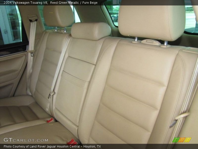 Reed Green Metallic / Pure Beige 2004 Volkswagen Touareg V8