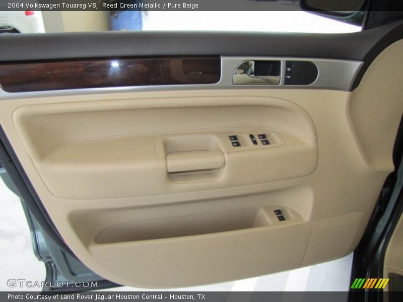 Reed Green Metallic / Pure Beige 2004 Volkswagen Touareg V8
