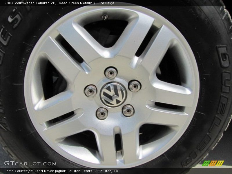 Reed Green Metallic / Pure Beige 2004 Volkswagen Touareg V8