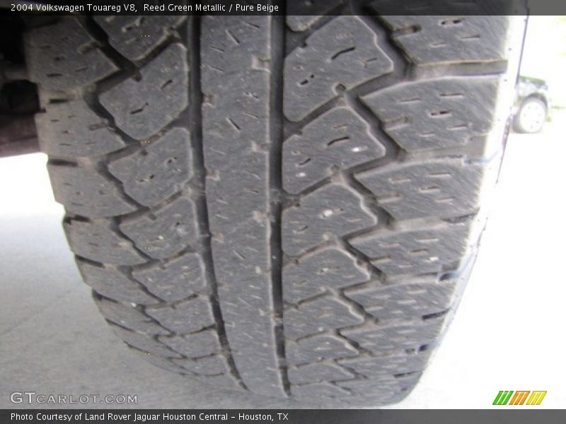 Reed Green Metallic / Pure Beige 2004 Volkswagen Touareg V8