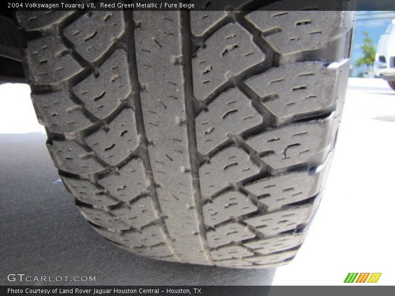 Reed Green Metallic / Pure Beige 2004 Volkswagen Touareg V8